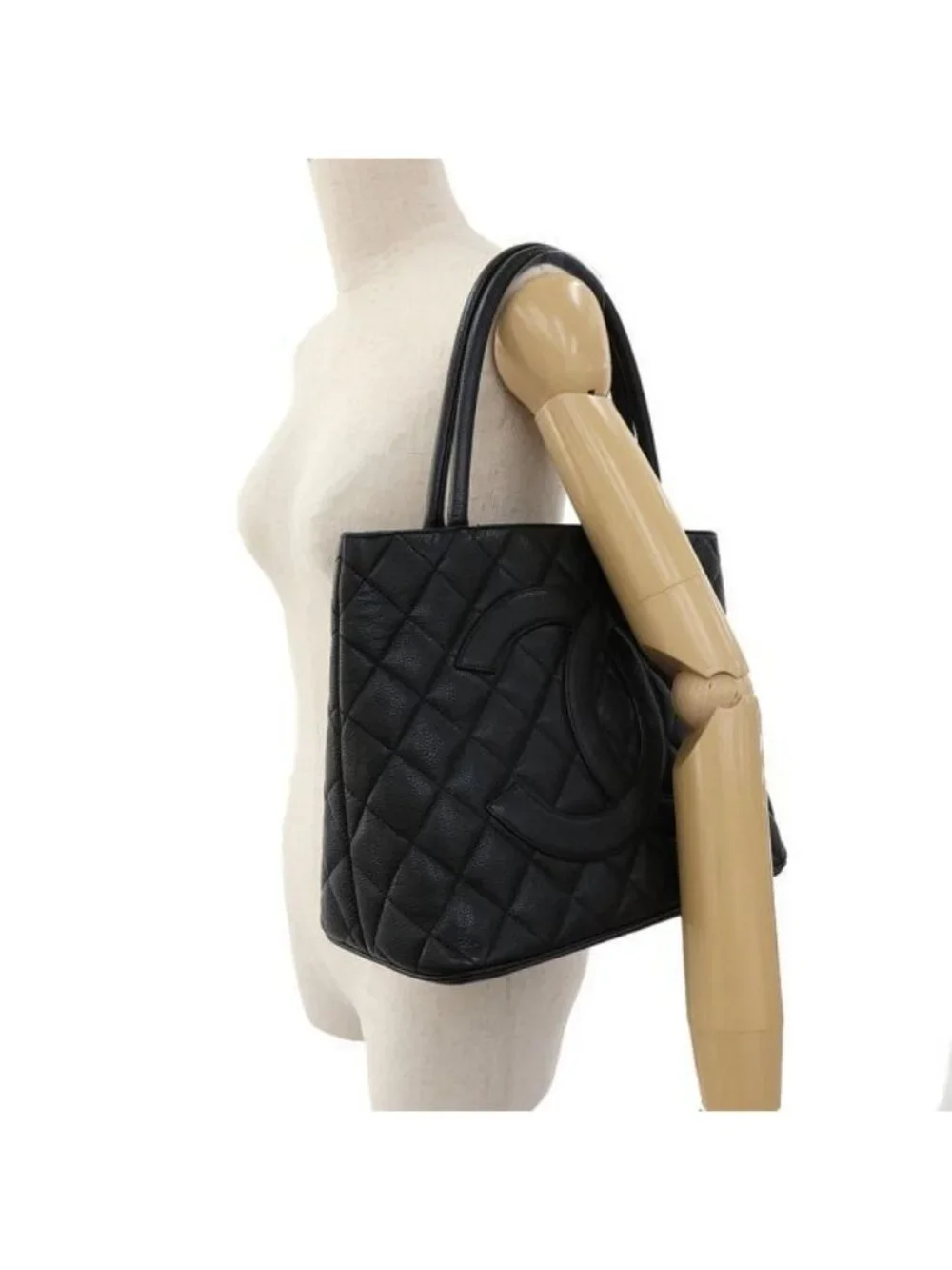 Chanel Reissue Tote Bag Black